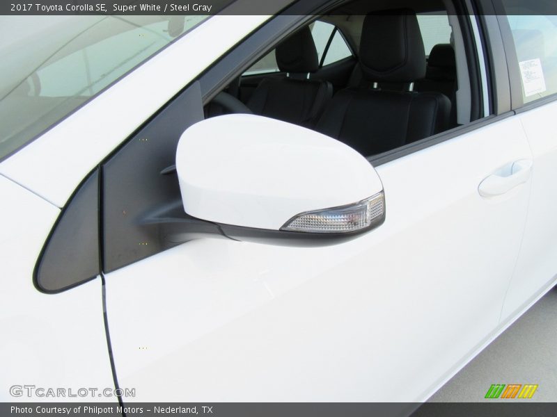 Super White / Steel Gray 2017 Toyota Corolla SE