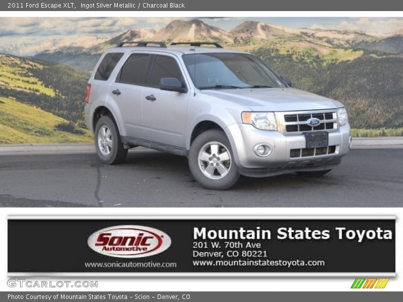 Ingot Silver Metallic / Charcoal Black 2011 Ford Escape XLT