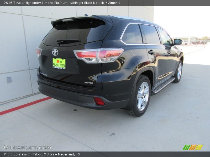 Midnight Black Metallic / Almond 2016 Toyota Highlander Limited Platinum