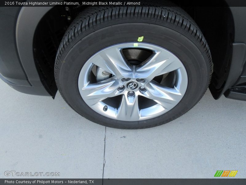 Midnight Black Metallic / Almond 2016 Toyota Highlander Limited Platinum