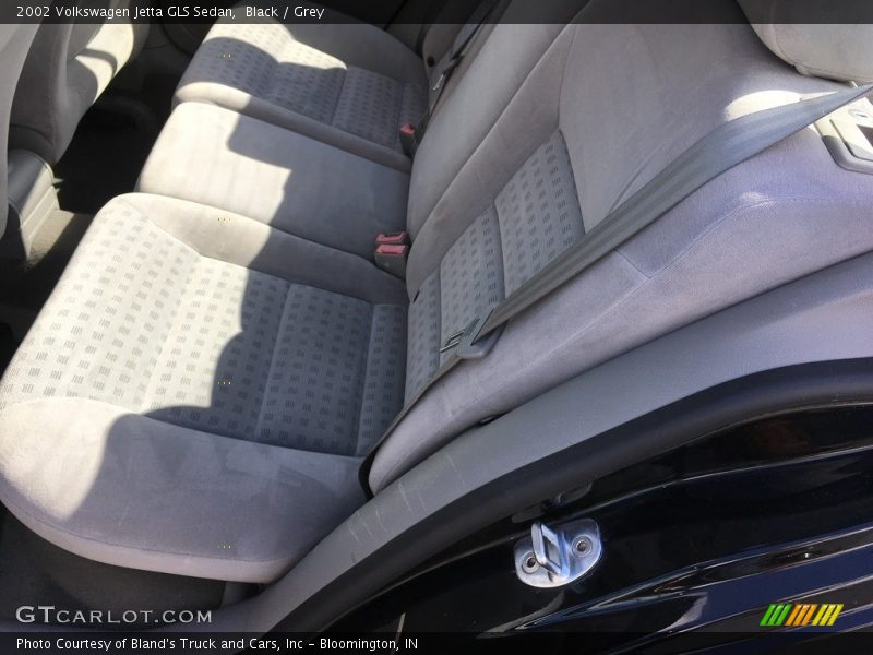 Black / Grey 2002 Volkswagen Jetta GLS Sedan
