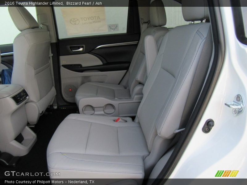 Blizzard Pearl / Ash 2016 Toyota Highlander Limited