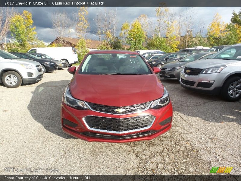Cajun Red Tintcoat / Jet Black 2017 Chevrolet Cruze LT
