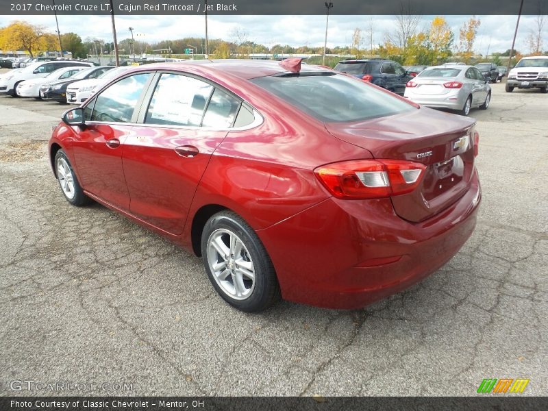Cajun Red Tintcoat / Jet Black 2017 Chevrolet Cruze LT