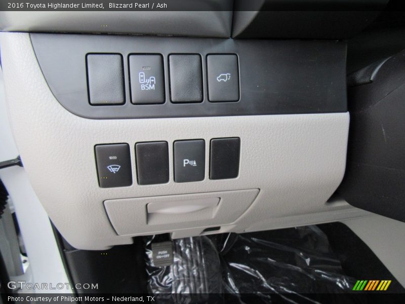 Blizzard Pearl / Ash 2016 Toyota Highlander Limited