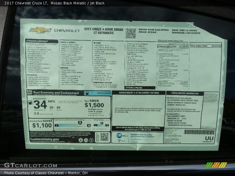Mosaic Black Metallic / Jet Black 2017 Chevrolet Cruze LT