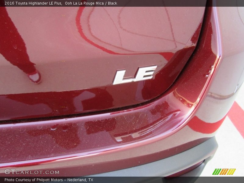 Ooh La La Rouge Mica / Black 2016 Toyota Highlander LE Plus