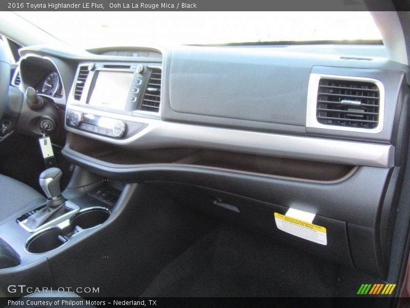 Ooh La La Rouge Mica / Black 2016 Toyota Highlander LE Plus