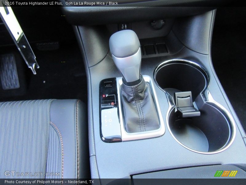 Ooh La La Rouge Mica / Black 2016 Toyota Highlander LE Plus