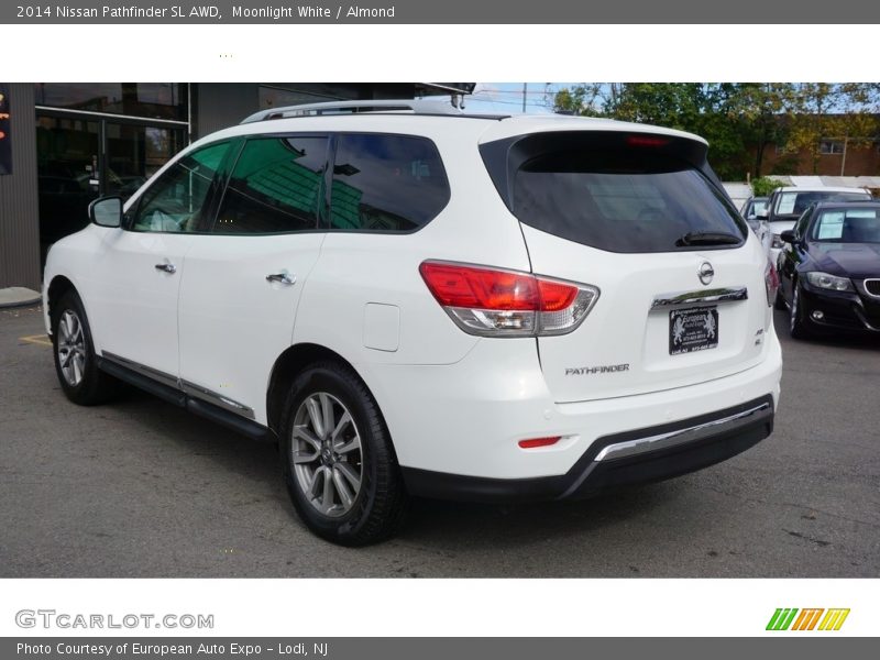 Moonlight White / Almond 2014 Nissan Pathfinder SL AWD