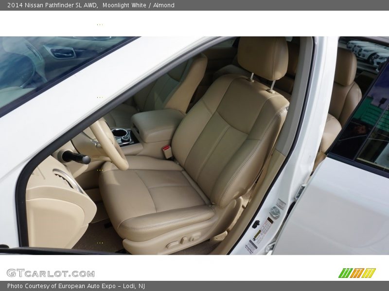 Moonlight White / Almond 2014 Nissan Pathfinder SL AWD