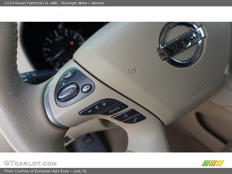 Moonlight White / Almond 2014 Nissan Pathfinder SL AWD