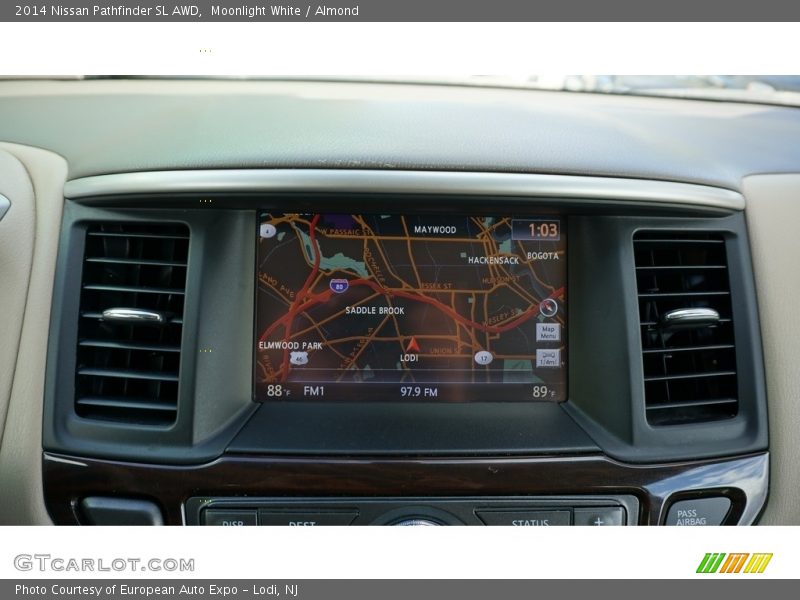 Moonlight White / Almond 2014 Nissan Pathfinder SL AWD