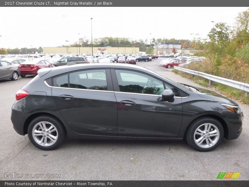 Nightfall Gray Metallic / Jet Black 2017 Chevrolet Cruze LT