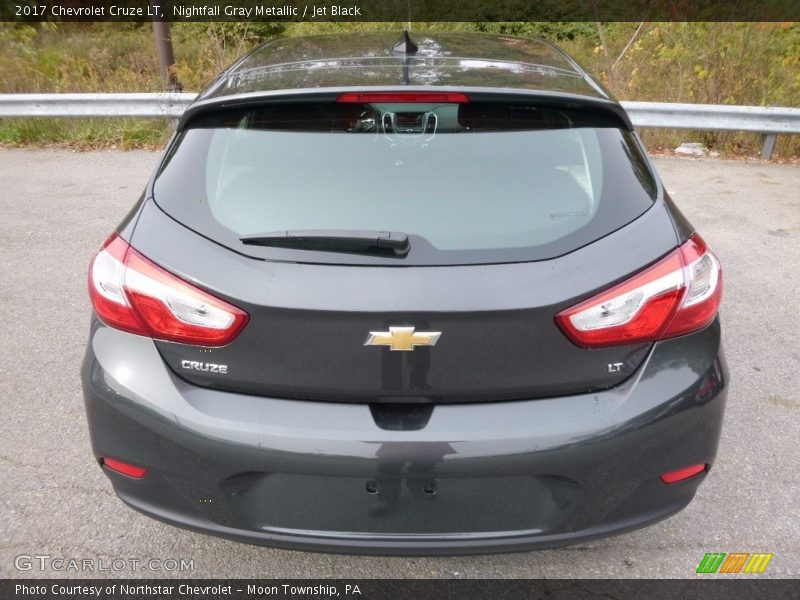 Nightfall Gray Metallic / Jet Black 2017 Chevrolet Cruze LT