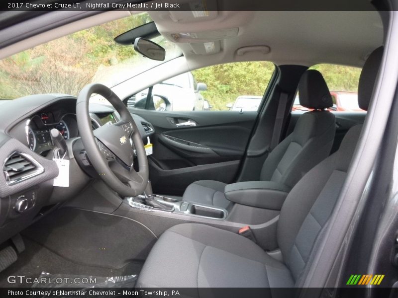 Nightfall Gray Metallic / Jet Black 2017 Chevrolet Cruze LT