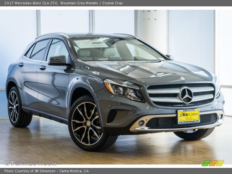 Mountain Grey Metallic / Crystal Gray 2017 Mercedes-Benz GLA 250