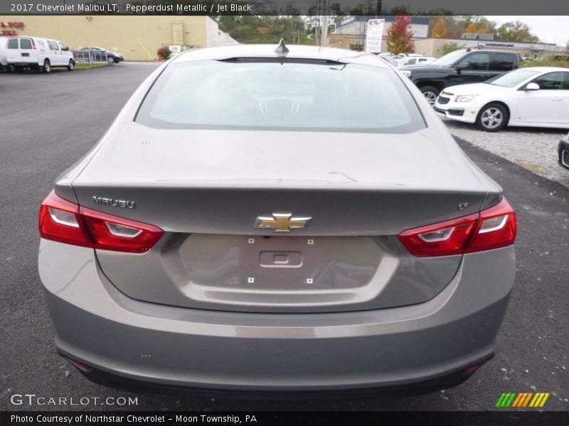 Pepperdust Metallic / Jet Black 2017 Chevrolet Malibu LT