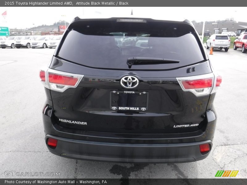Attitude Black Metallic / Black 2015 Toyota Highlander Limited AWD