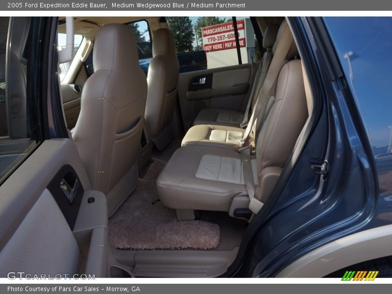 Medium Wedgewood Blue / Medium Parchment 2005 Ford Expedition Eddie Bauer