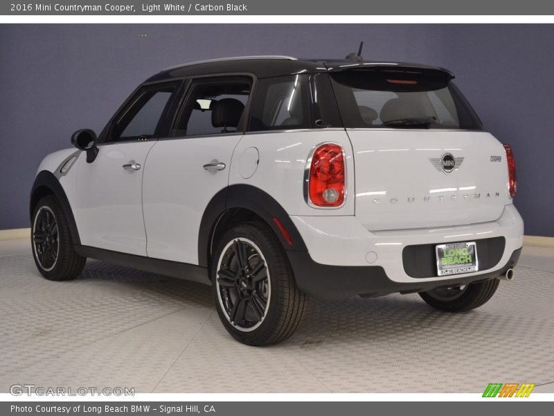 Light White / Carbon Black 2016 Mini Countryman Cooper
