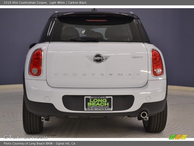 Light White / Carbon Black 2016 Mini Countryman Cooper