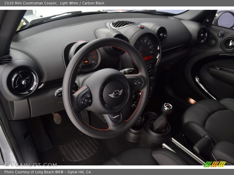 Light White / Carbon Black 2016 Mini Countryman Cooper