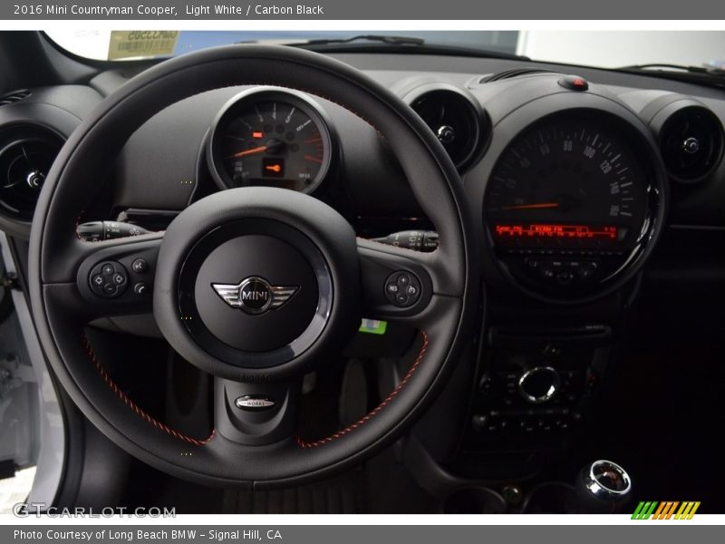 Light White / Carbon Black 2016 Mini Countryman Cooper
