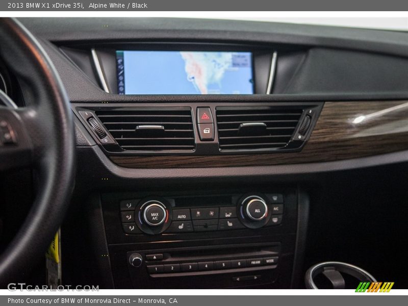 Alpine White / Black 2013 BMW X1 xDrive 35i