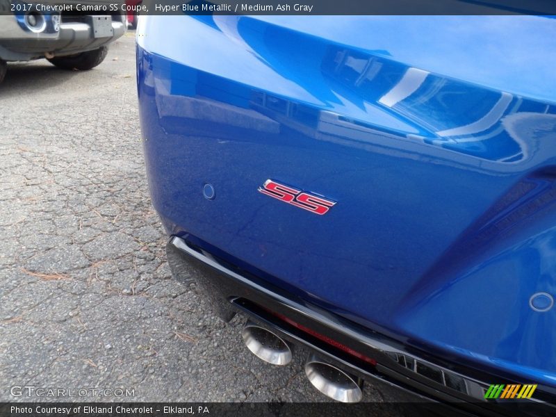 Hyper Blue Metallic / Medium Ash Gray 2017 Chevrolet Camaro SS Coupe