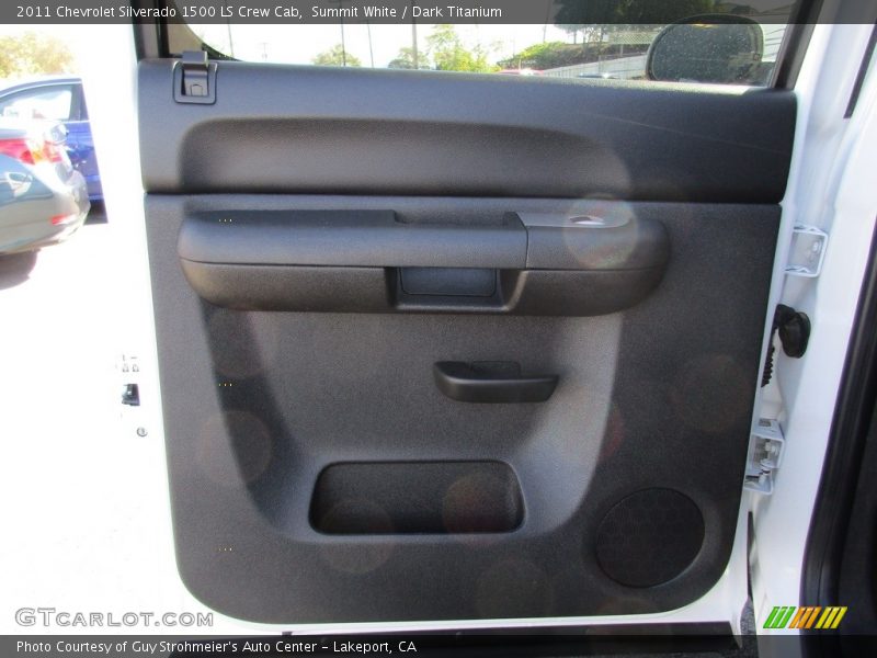 Summit White / Dark Titanium 2011 Chevrolet Silverado 1500 LS Crew Cab