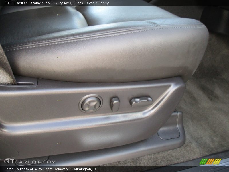 Black Raven / Ebony 2013 Cadillac Escalade ESV Luxury AWD