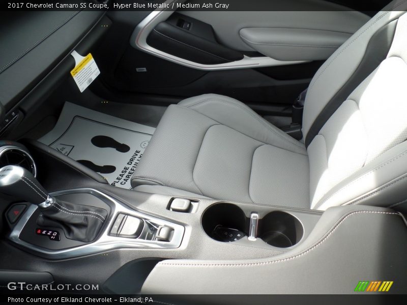 Hyper Blue Metallic / Medium Ash Gray 2017 Chevrolet Camaro SS Coupe
