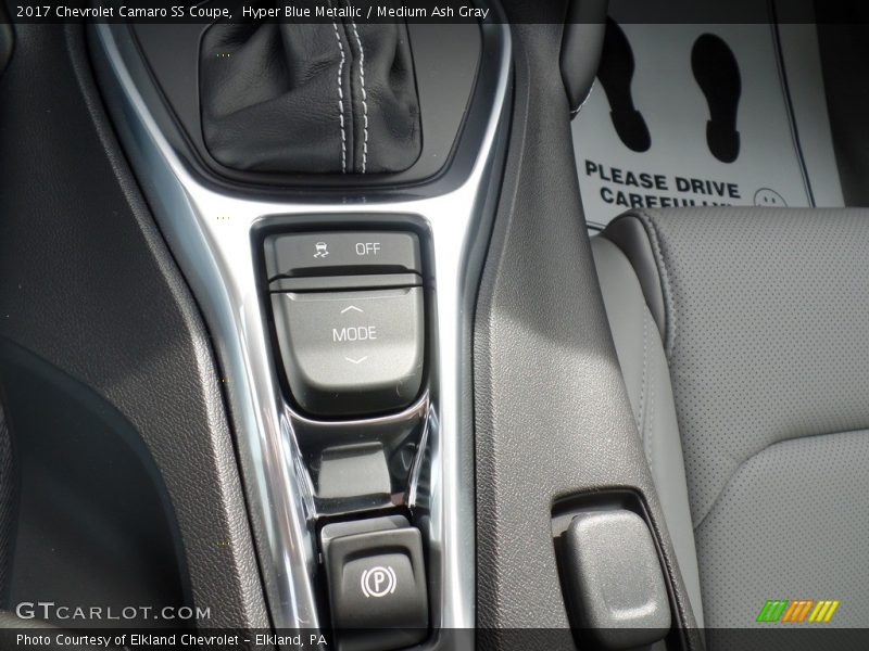 Hyper Blue Metallic / Medium Ash Gray 2017 Chevrolet Camaro SS Coupe