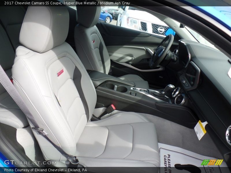 Hyper Blue Metallic / Medium Ash Gray 2017 Chevrolet Camaro SS Coupe