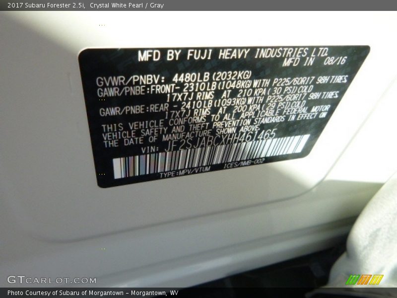 Crystal White Pearl / Gray 2017 Subaru Forester 2.5i