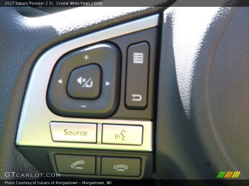 Crystal White Pearl / Gray 2017 Subaru Forester 2.5i