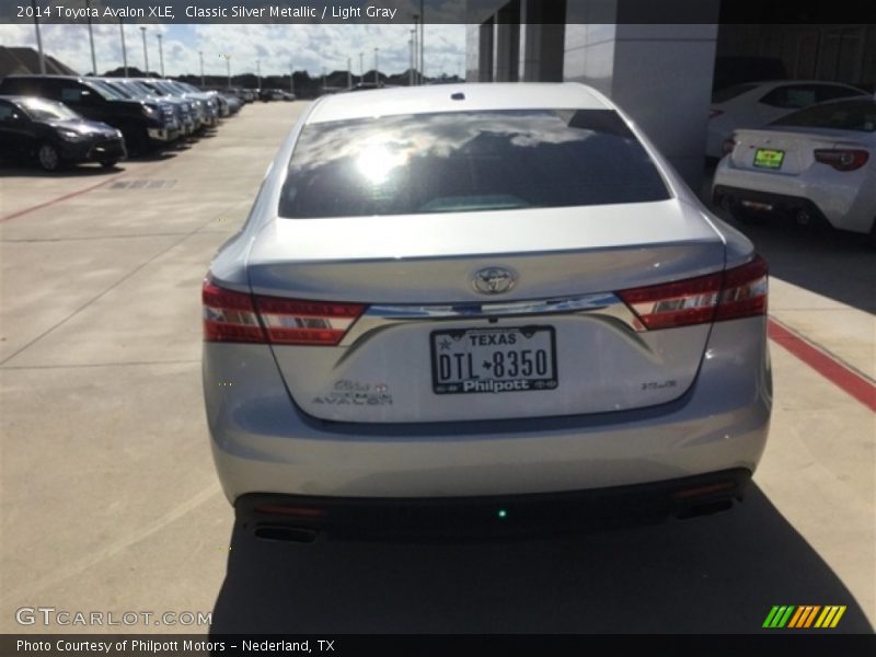 Classic Silver Metallic / Light Gray 2014 Toyota Avalon XLE