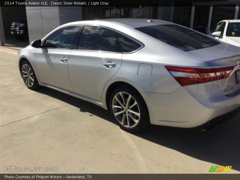 Classic Silver Metallic / Light Gray 2014 Toyota Avalon XLE