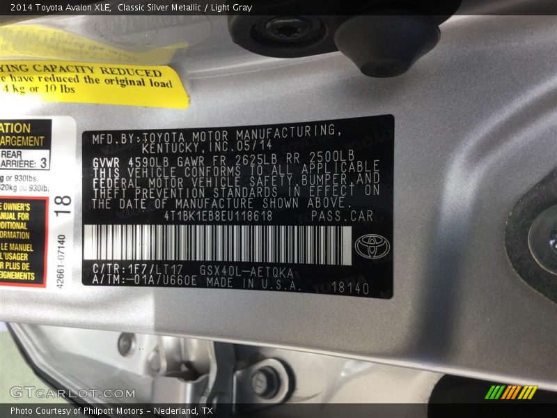 Classic Silver Metallic / Light Gray 2014 Toyota Avalon XLE