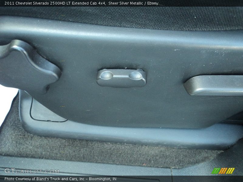 Sheer Silver Metallic / Ebony 2011 Chevrolet Silverado 2500HD LT Extended Cab 4x4