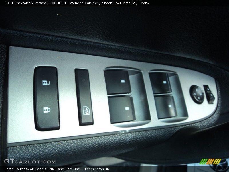 Sheer Silver Metallic / Ebony 2011 Chevrolet Silverado 2500HD LT Extended Cab 4x4