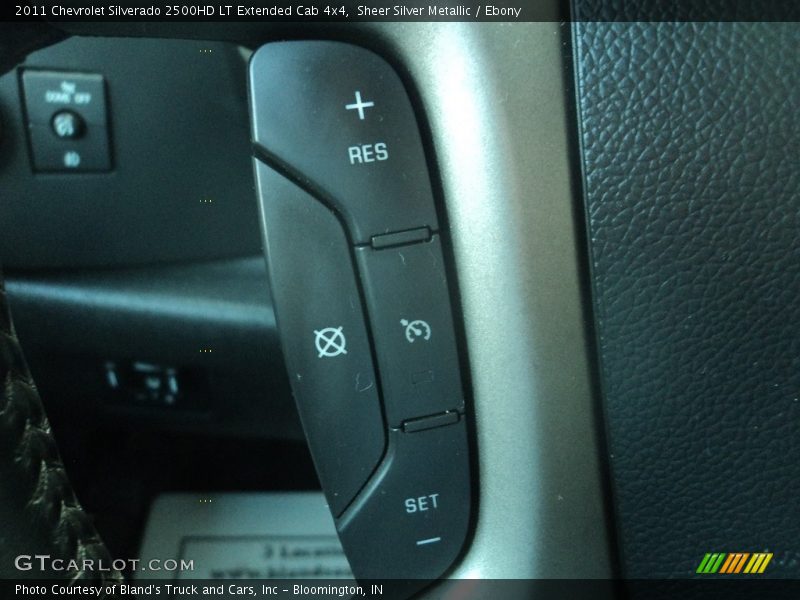 Sheer Silver Metallic / Ebony 2011 Chevrolet Silverado 2500HD LT Extended Cab 4x4