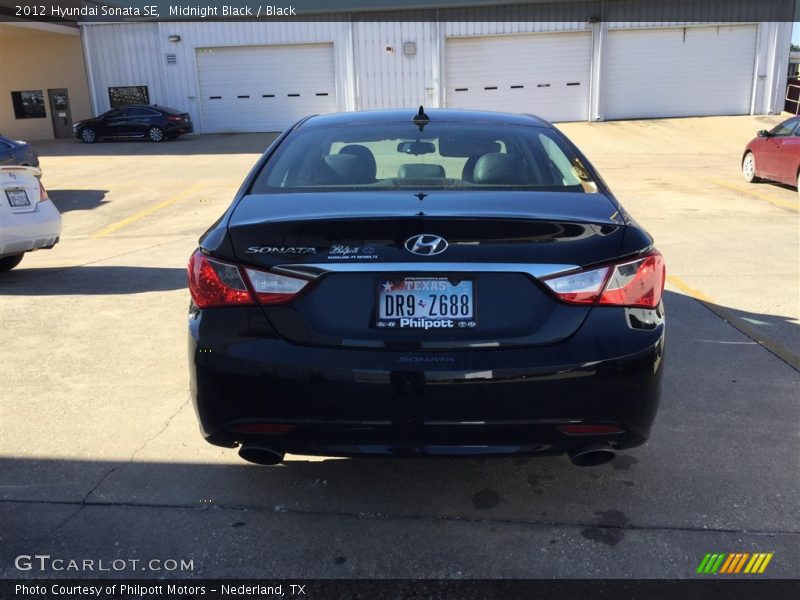 Midnight Black / Black 2012 Hyundai Sonata SE