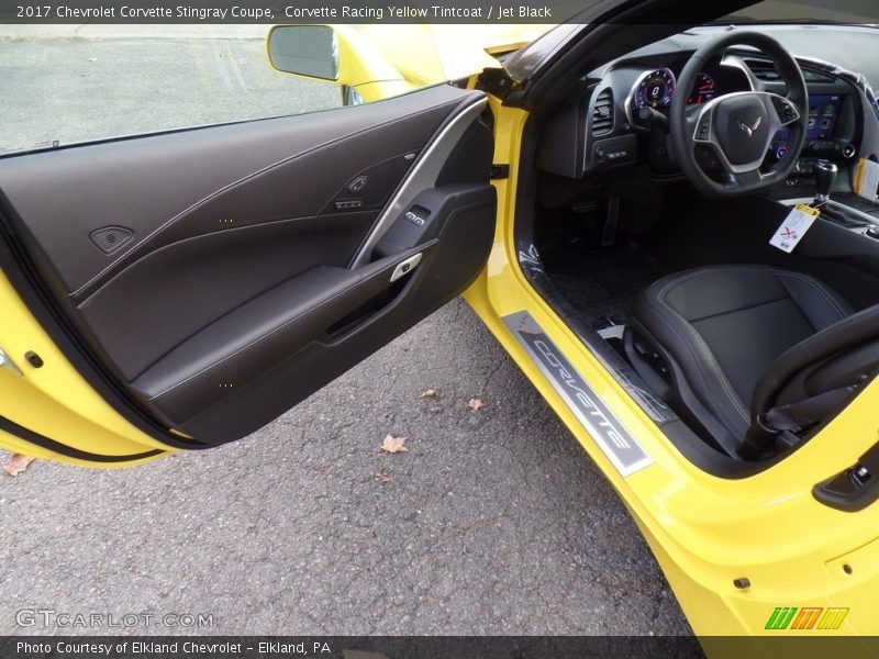 Front Seat of 2017 Corvette Stingray Coupe