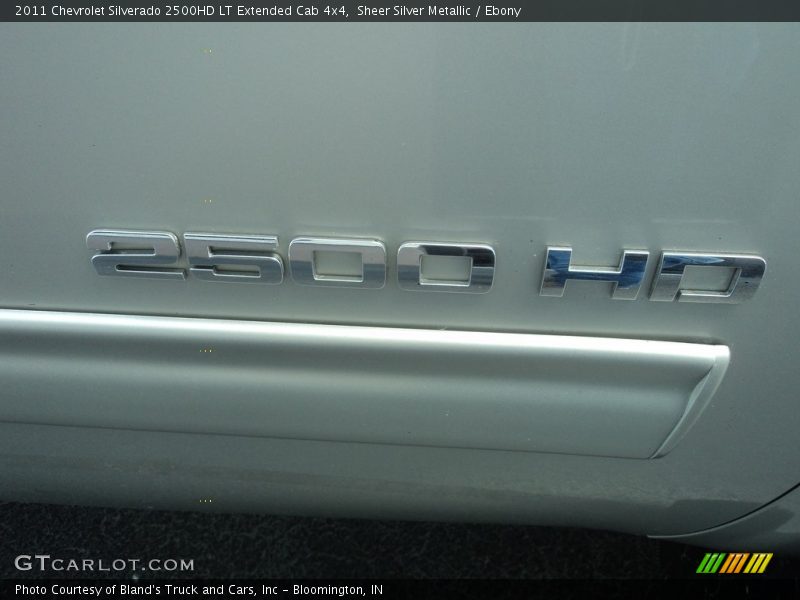 Sheer Silver Metallic / Ebony 2011 Chevrolet Silverado 2500HD LT Extended Cab 4x4