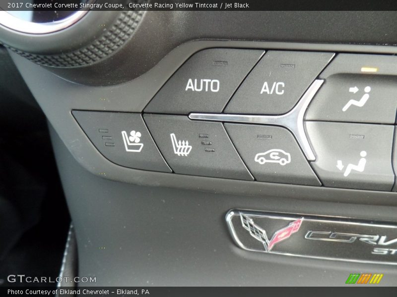 Controls of 2017 Corvette Stingray Coupe