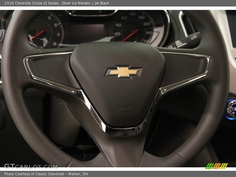 Silver Ice Metallic / Jet Black 2016 Chevrolet Cruze LS Sedan