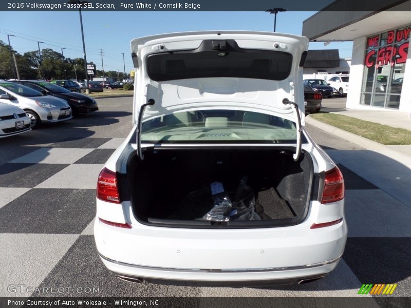 Pure White / Cornsilk Beige 2016 Volkswagen Passat SEL Sedan