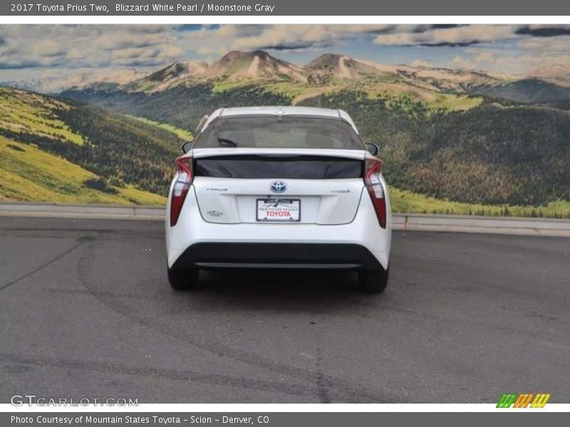 Blizzard White Pearl / Moonstone Gray 2017 Toyota Prius Two